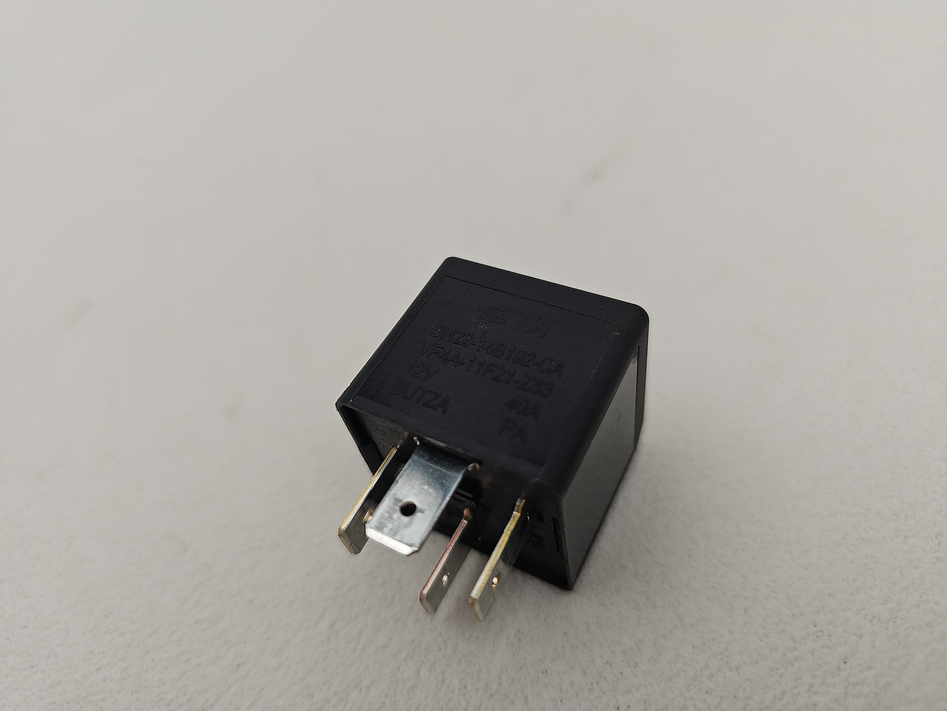 Jaguar/Land Rover Relay 4-Pin Black 12v 40a 2.0 Diesel Dh2214b192ca Oem Genuine - photo 6