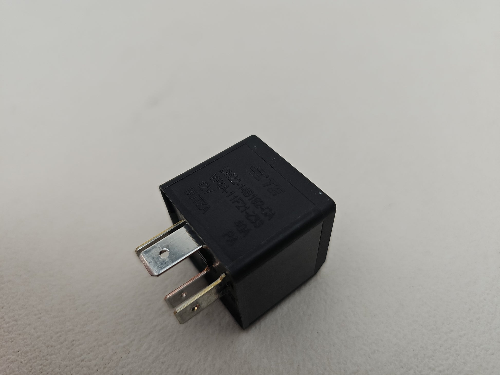 Jaguar/Land Rover Relay 4-Pin Black 12v 40a 2.0 Diesel Dh2214b192ca Oem Genuine - photo 6