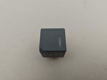 Dh22-14b192-Ea Land Rover Jaguar 4-Blade Grey Relay 70a 12v Tyco V23136-J4-X89 - photo 6