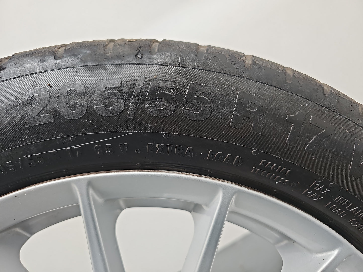 Jaguar Xe X760 17" Inch Alloy Wheel With Tyre 205/55/R17 Gx73-1007-Ta - photo 6