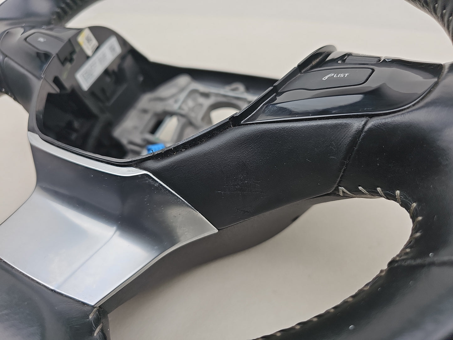 Steering Wheel 6