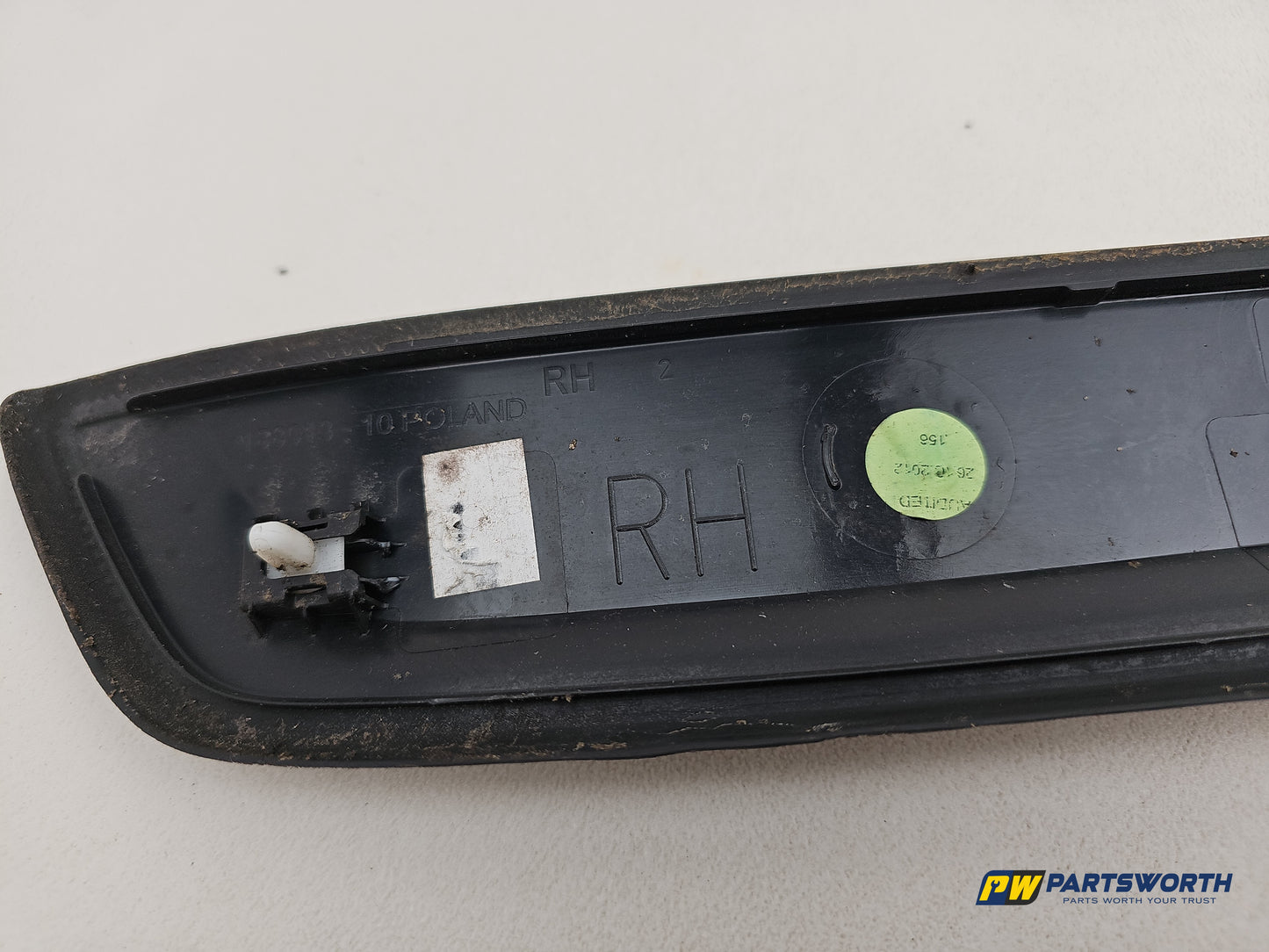 Door Step Insert Cover Trim RH 6