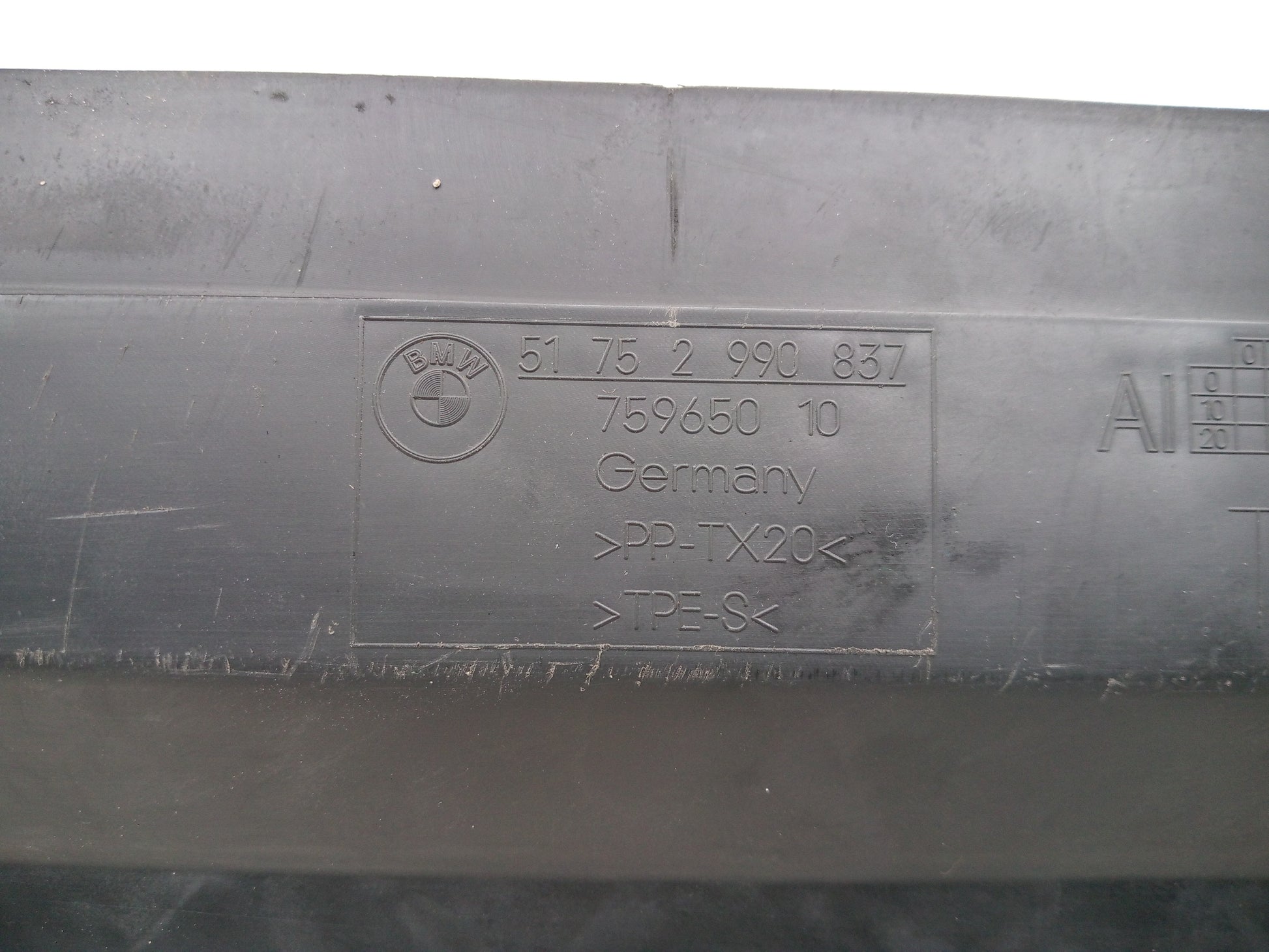Bumper Front Undertray 6