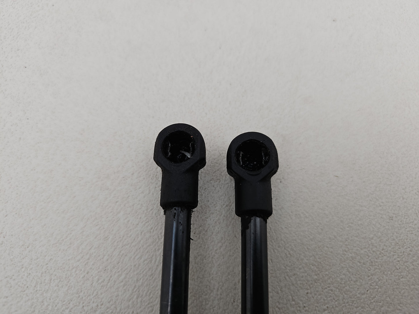 Bonnet Hinges 6