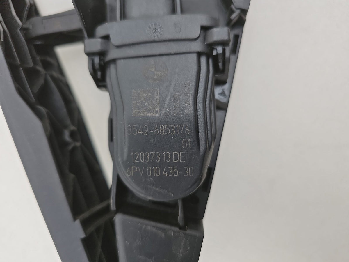 Pedal Throttle 6