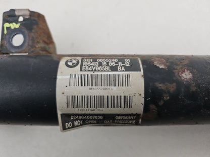 FRONT RIGHT SUSPENSION LEG STRUT HUB 6