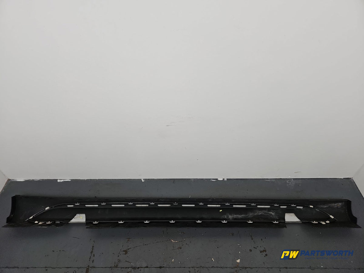 Side Skirt LH 6