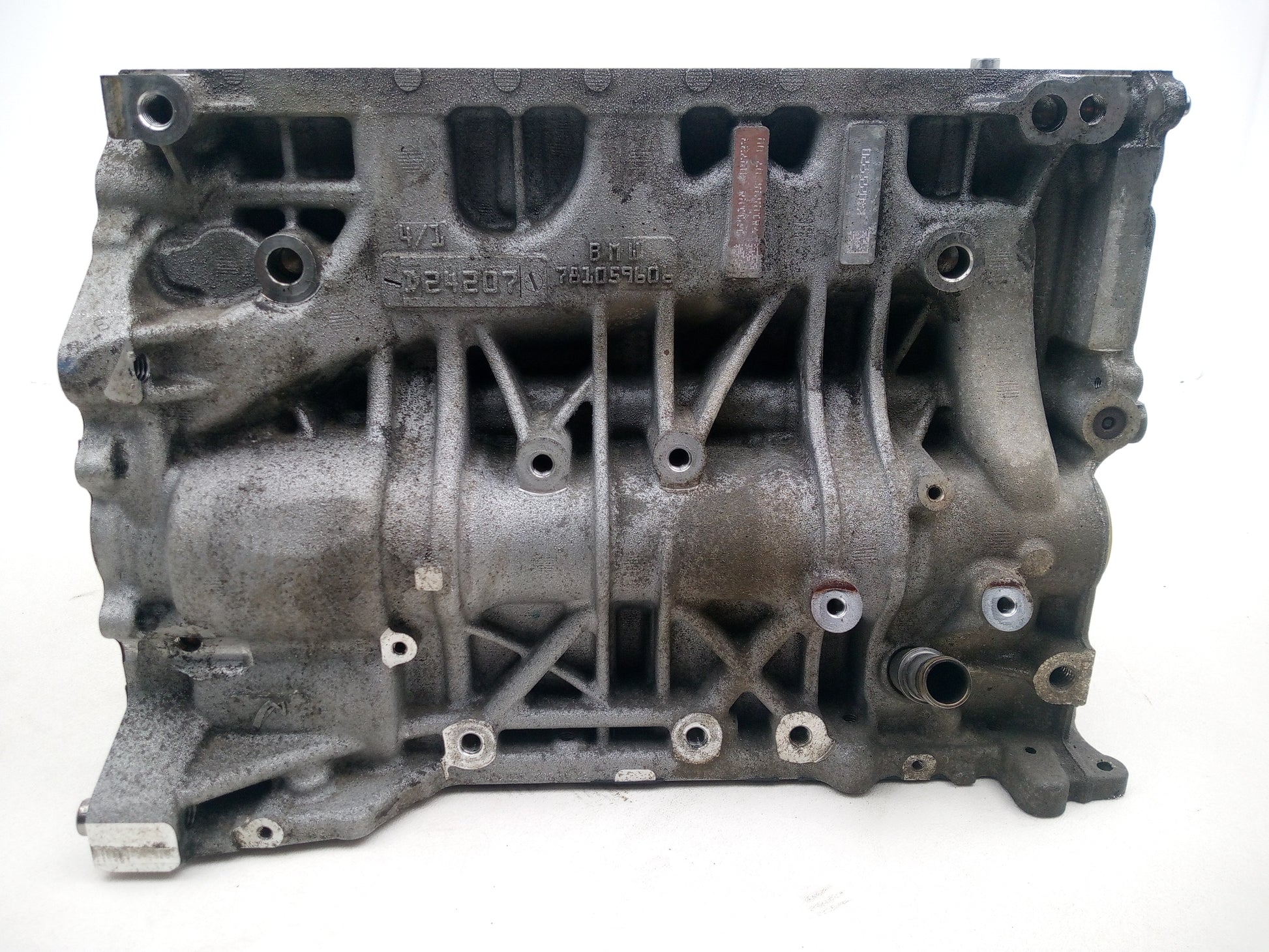 Bare engine  9