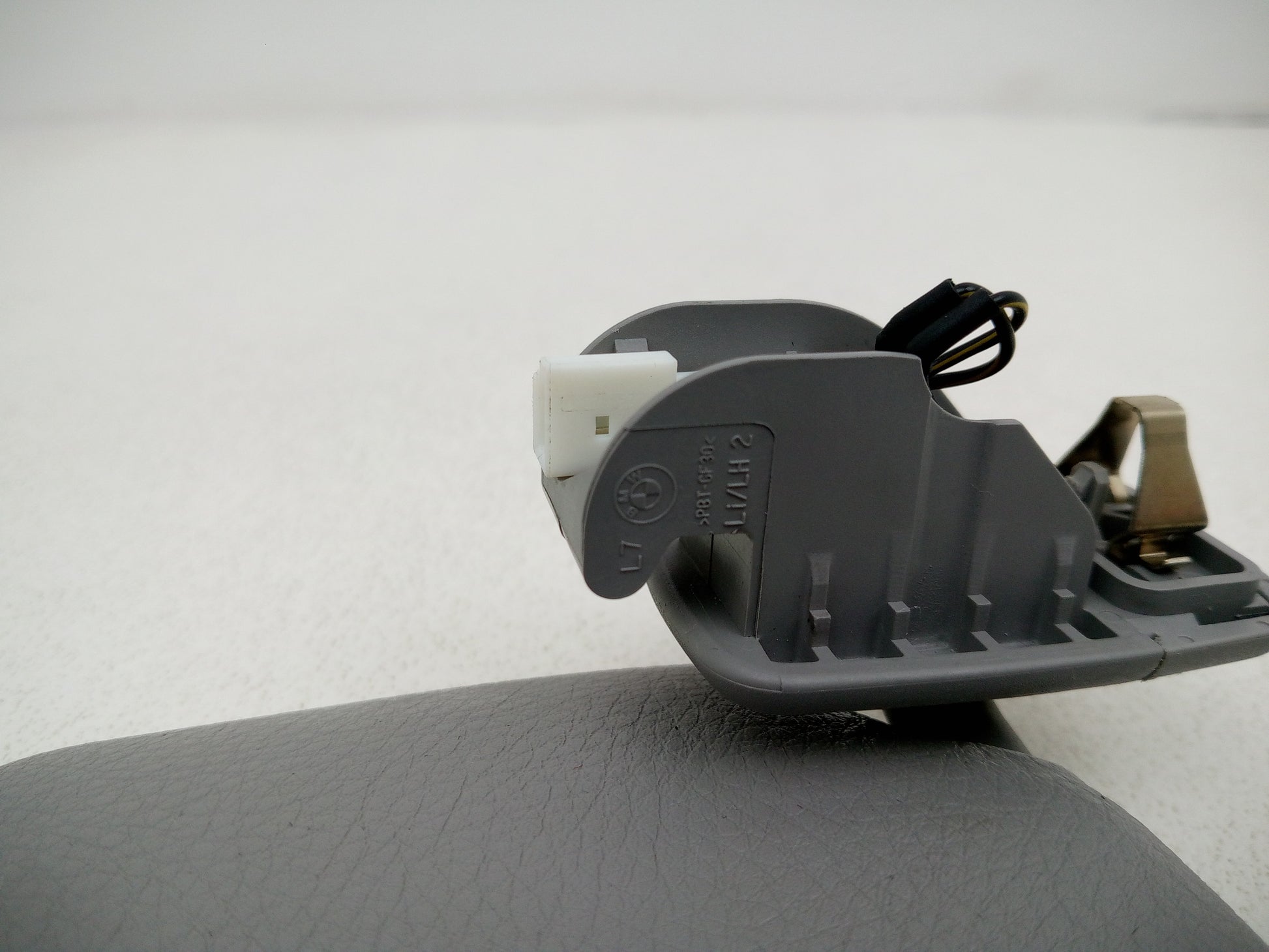 Sun Visor LH 6