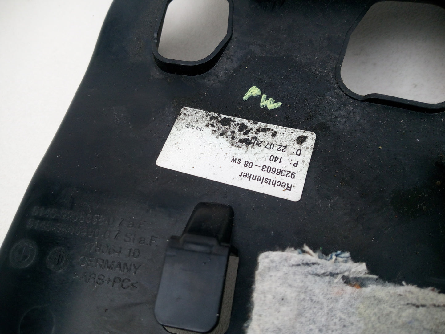 Centre Console Trim  6