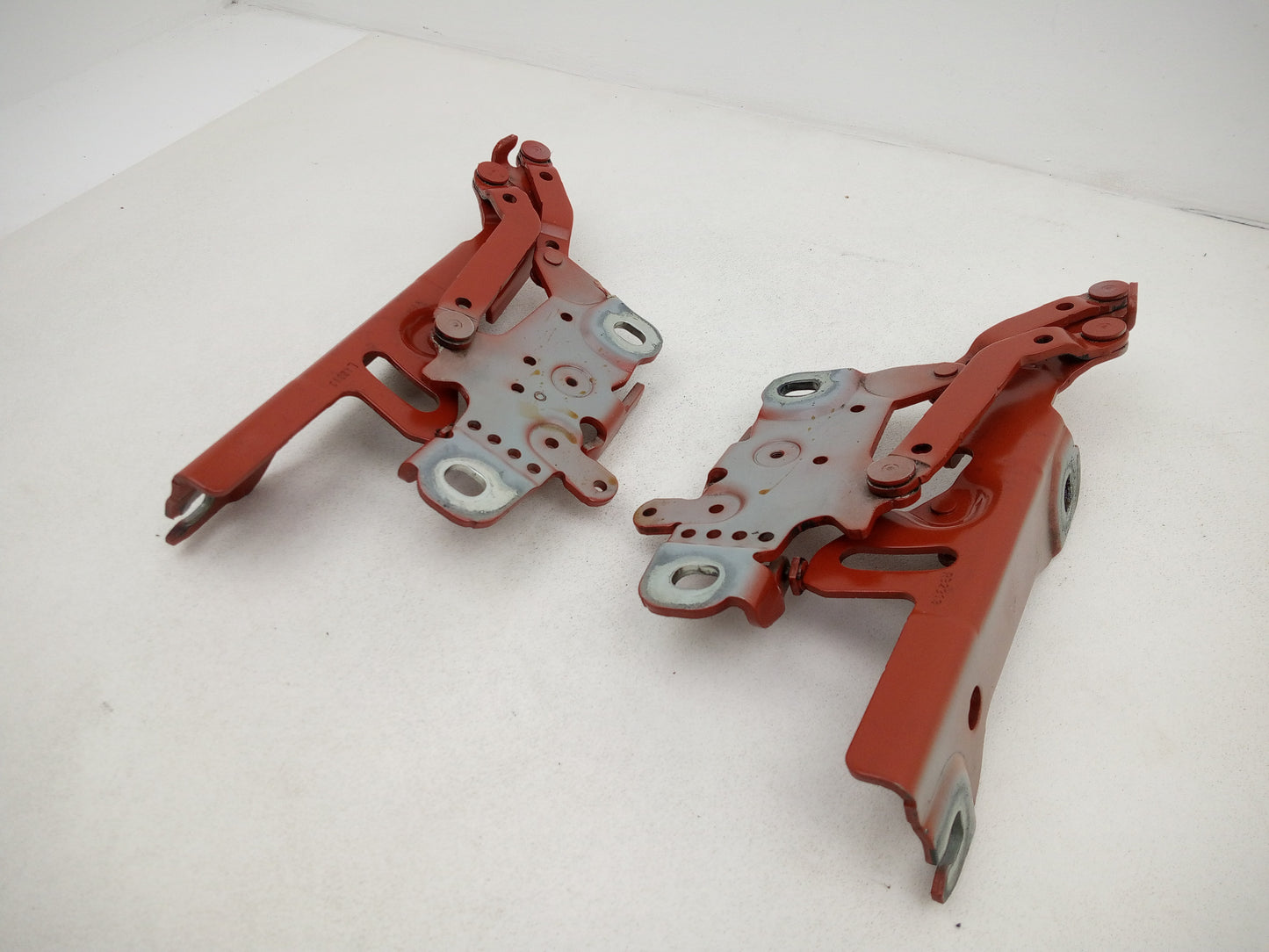 Bonnet Hinges 6