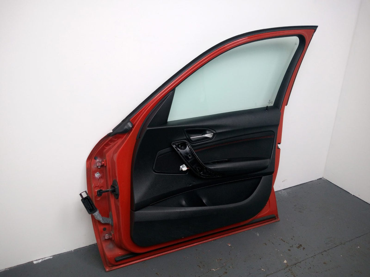 Door Front RH 6