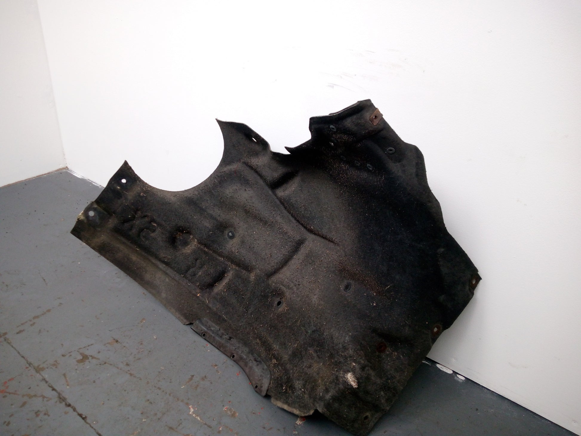 2012 Bmw X1 Sdrive18d Xline Wheel Arch Inner Trim Front Cover Front Right Rh - photo 6