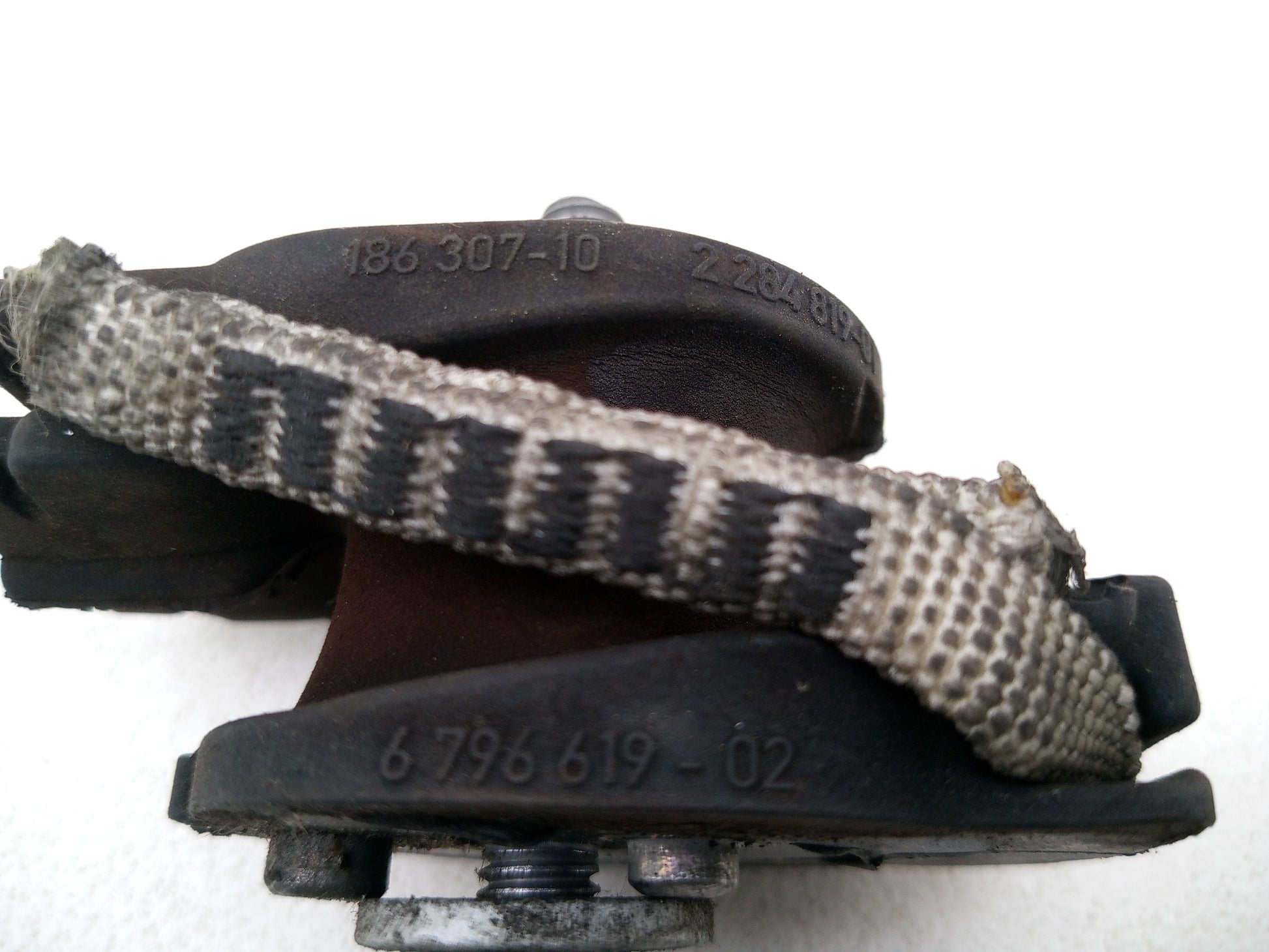 Transmission Mounting Bracket 6