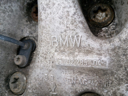 FRONT RIGHT SUSPENSION LEG STRUT HUB 6