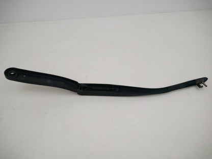 Wiper Front Arm RH 6