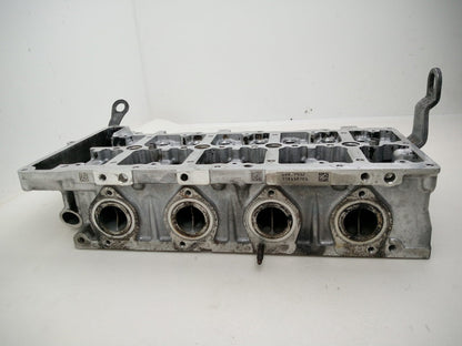 Camshaft Cover  6