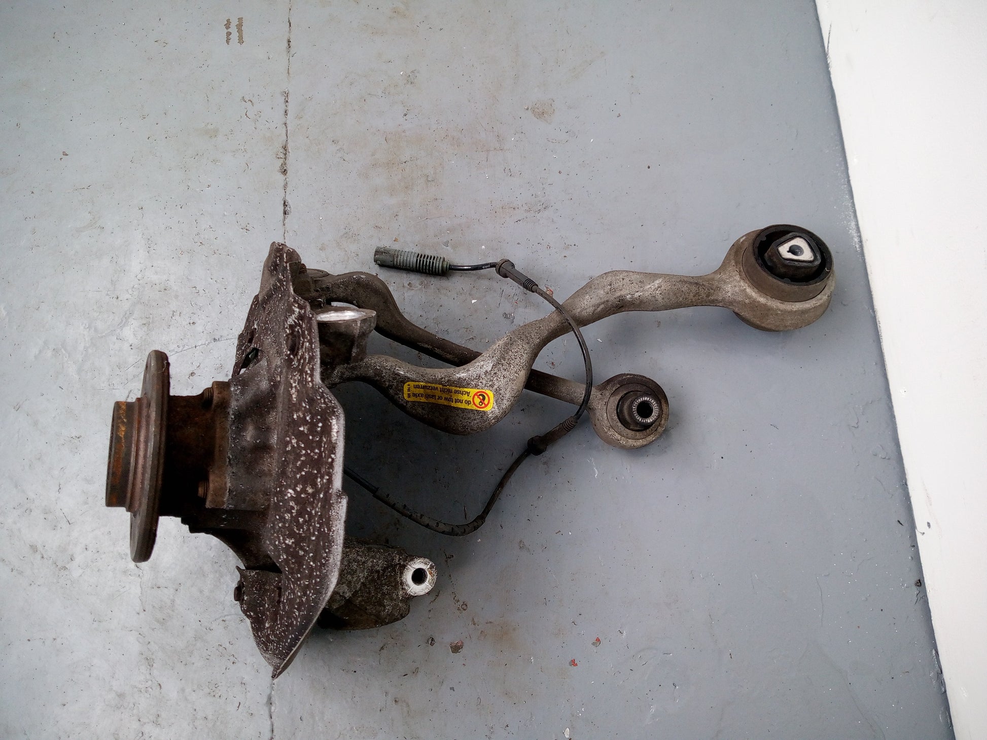 Wheel Hub Front LH 6