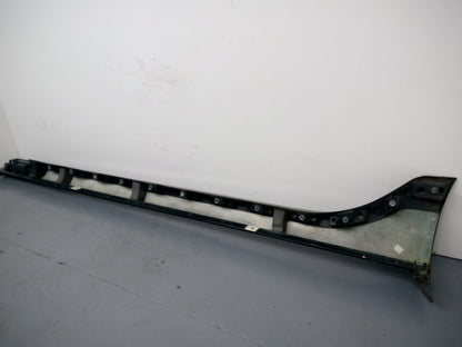 Side Skirt RH 6