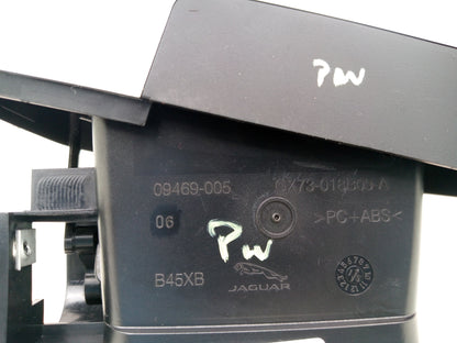 Facia Vent RH 6