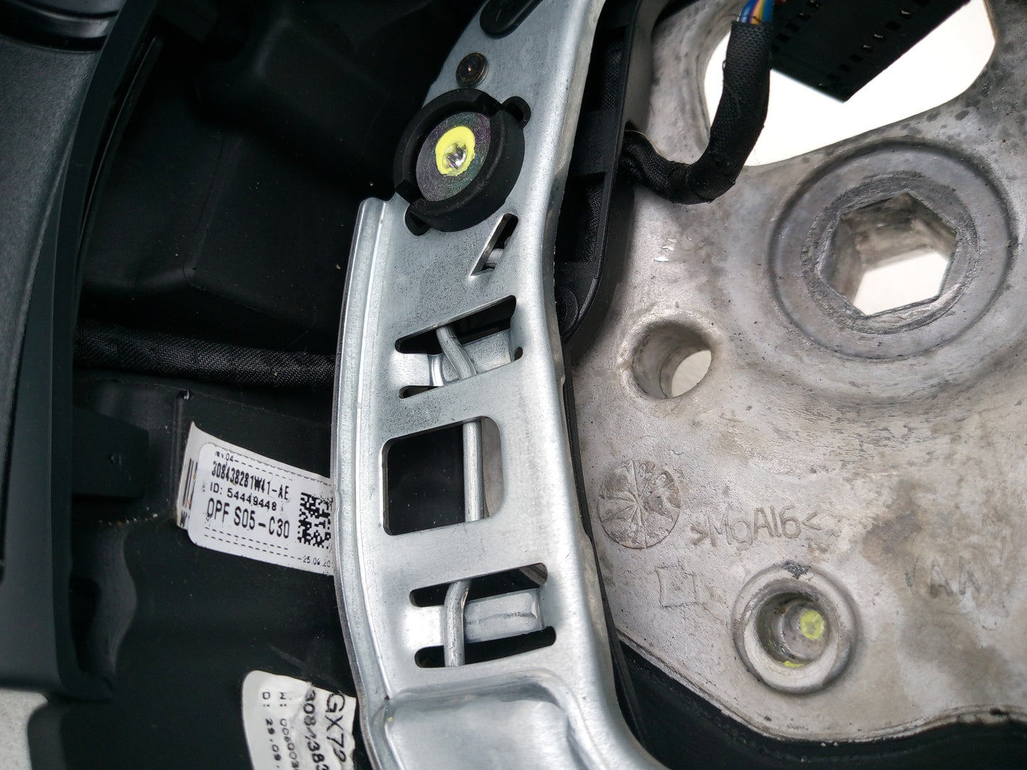 Steering Wheel 6