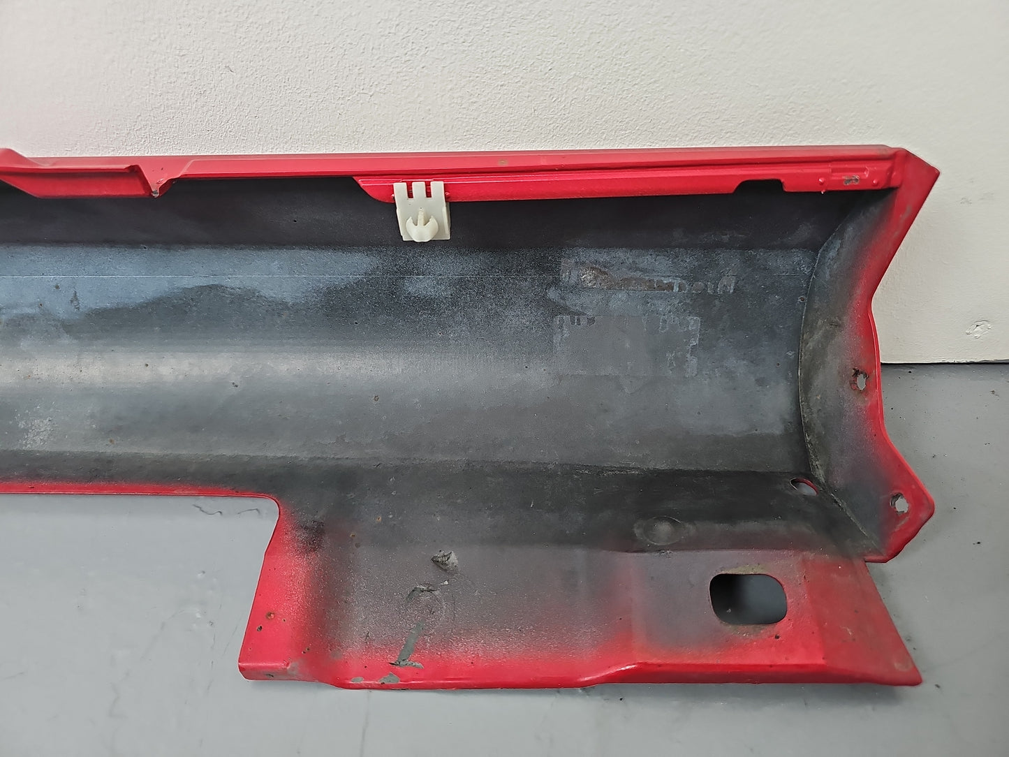 Side Skirt LH 6