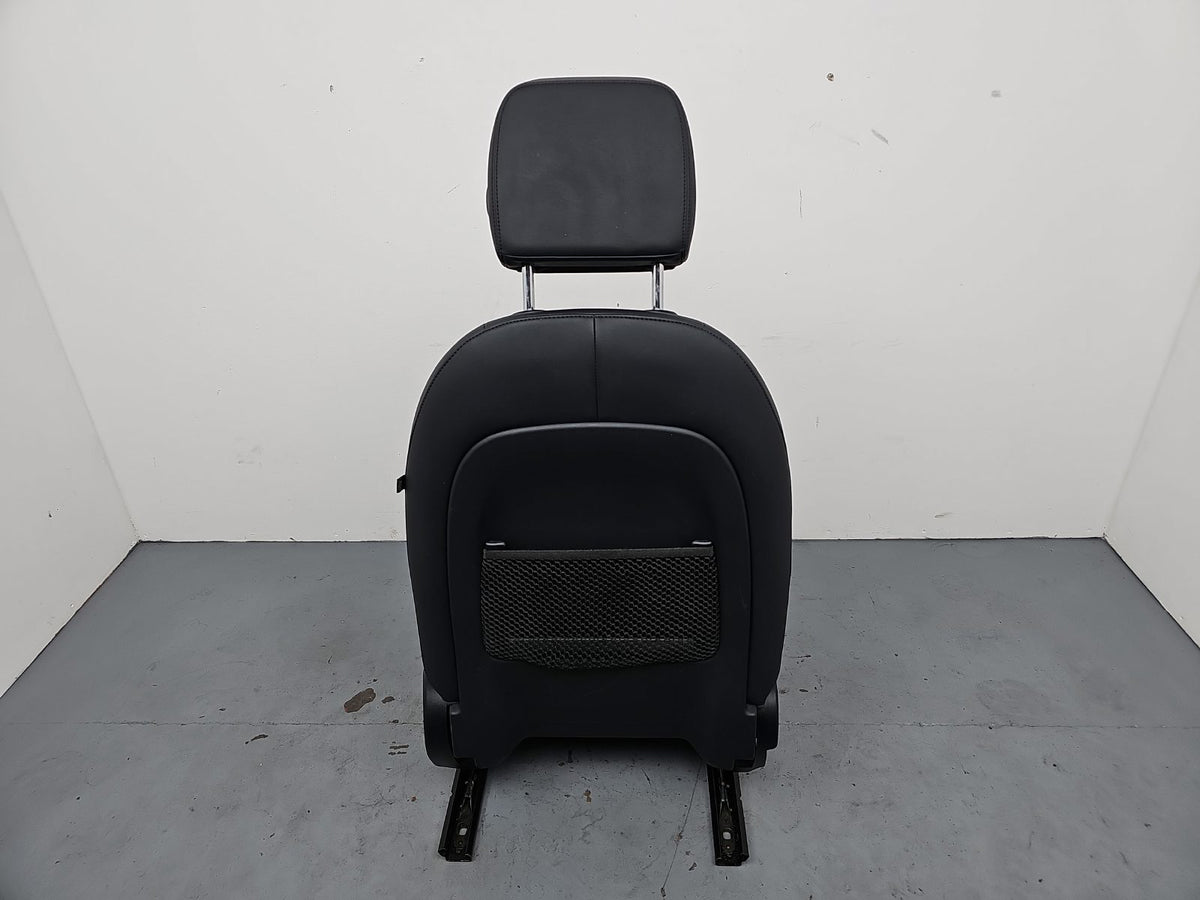 Seat Front LH 6