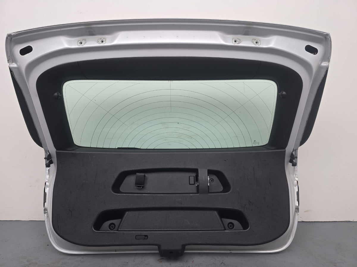 Boot Lid 10