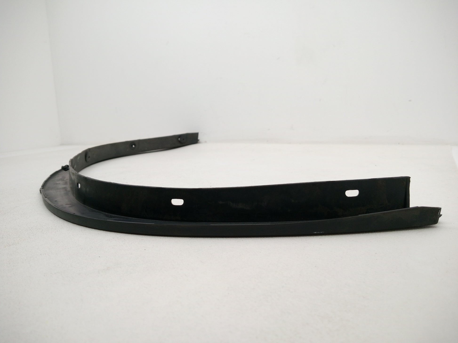 Moulding Wheel Arch Rear RH 6