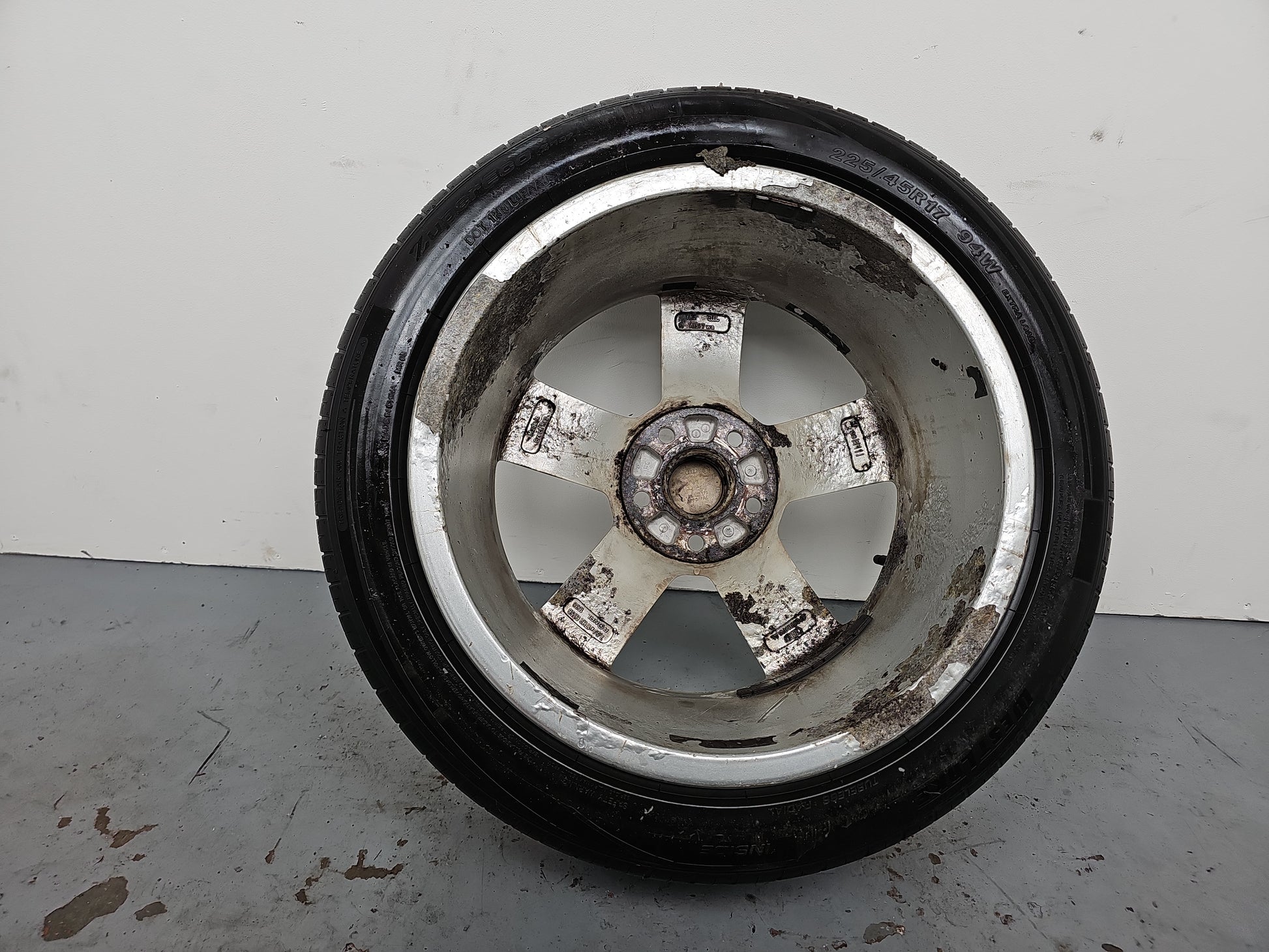 Wheel Road Alloy 6