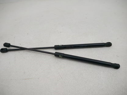 Tailgate Lift Handle 6