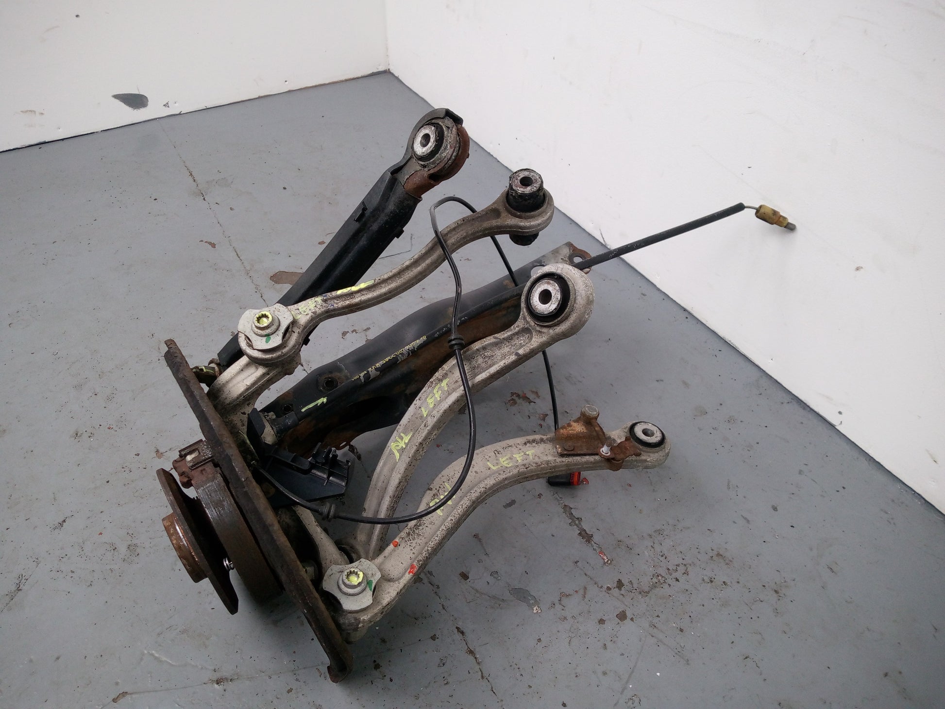 Wheel Hub Rear LH 6