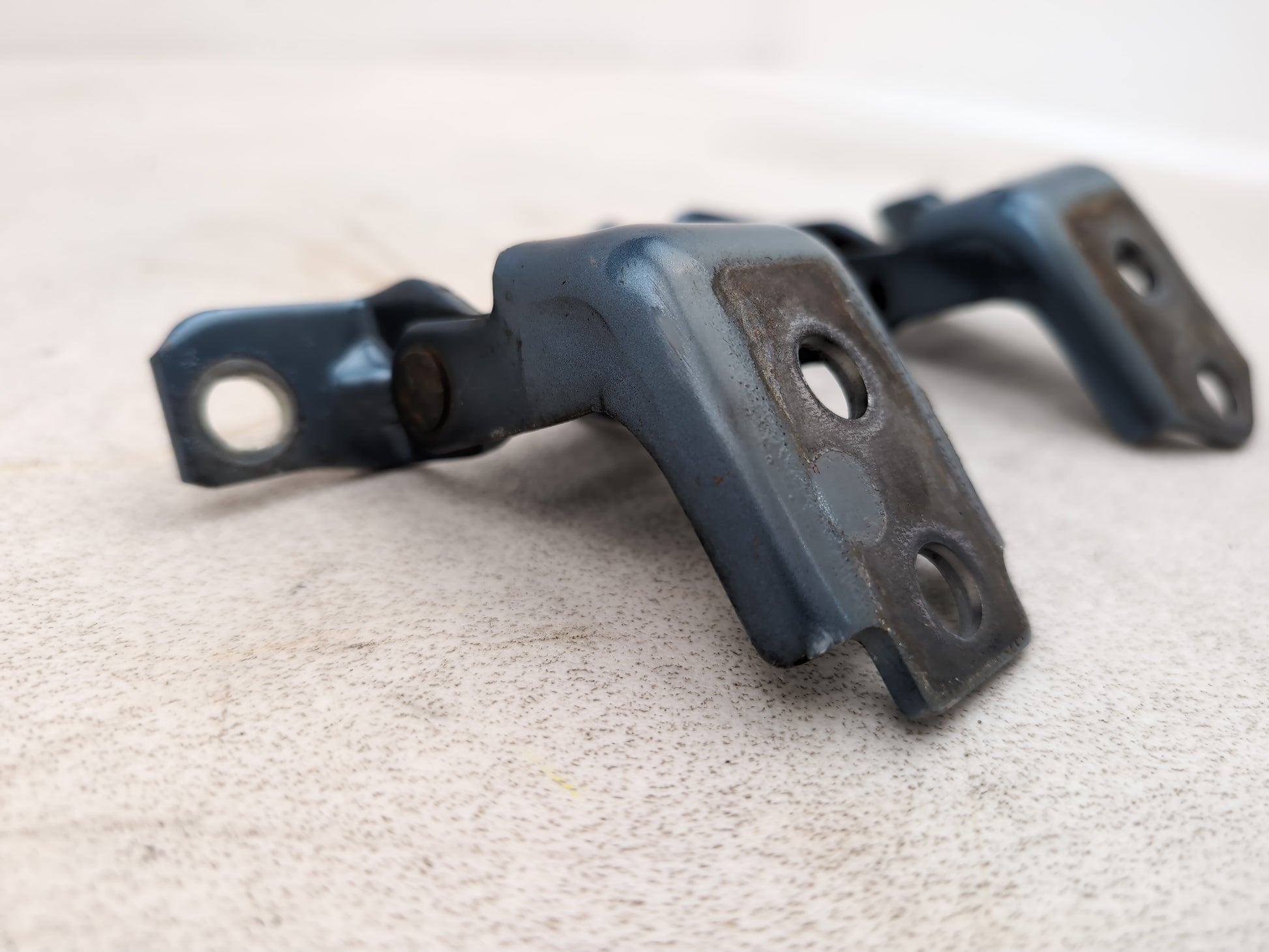 LH Front Door Hinge Pair  6