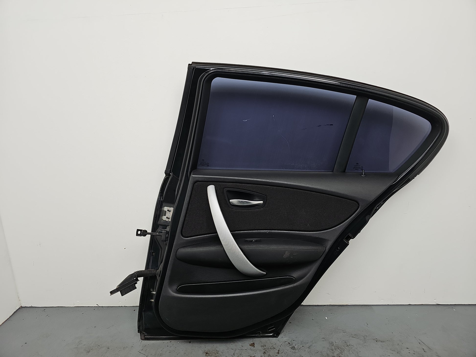 Door Rear RH 6