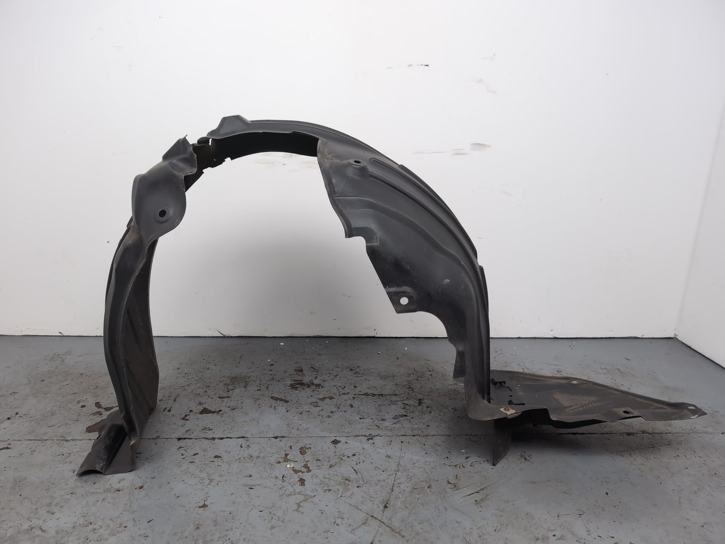 Moulding Wheel Arch Rear LH 6