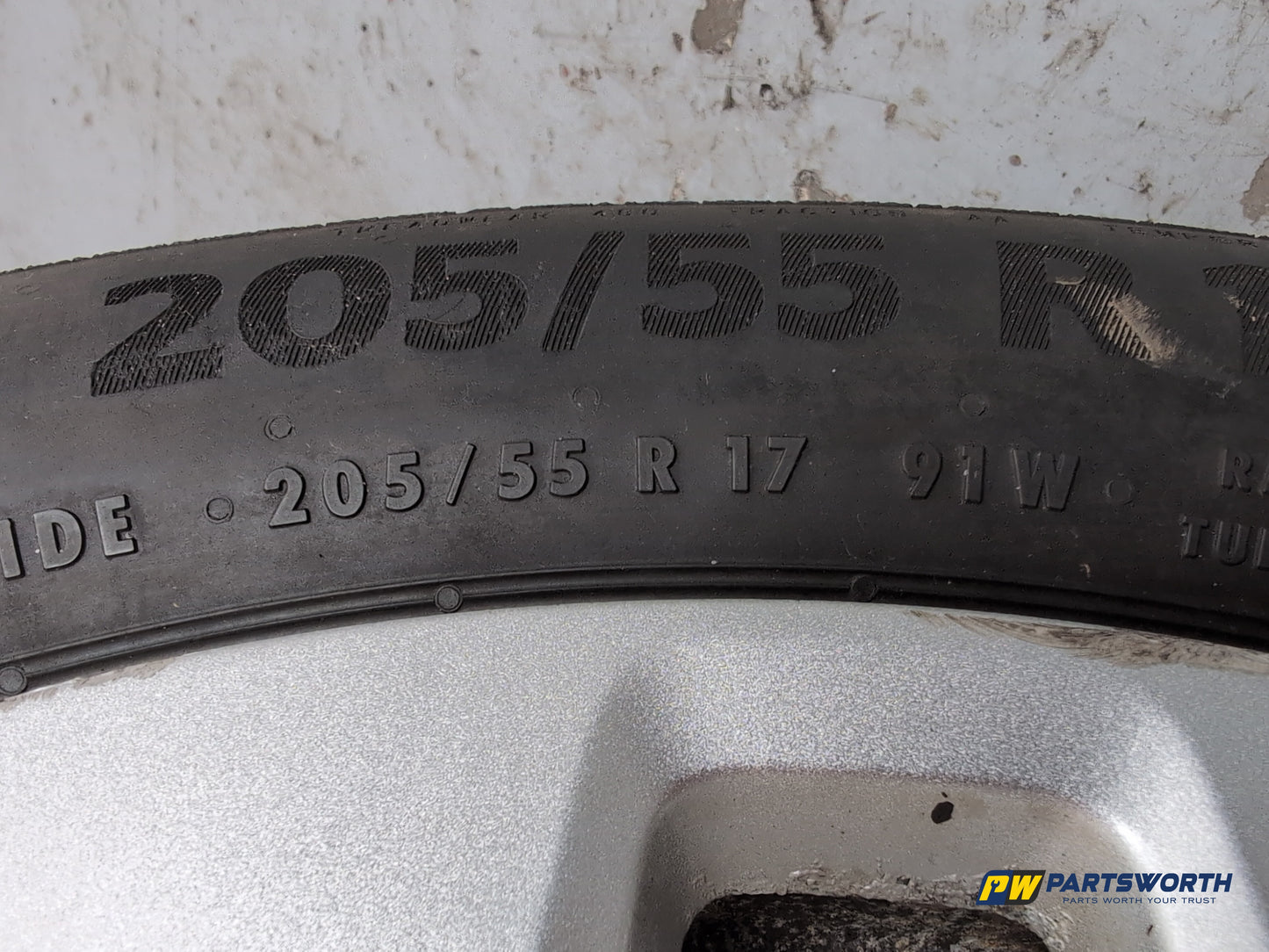 Wheel Road Alloy 6