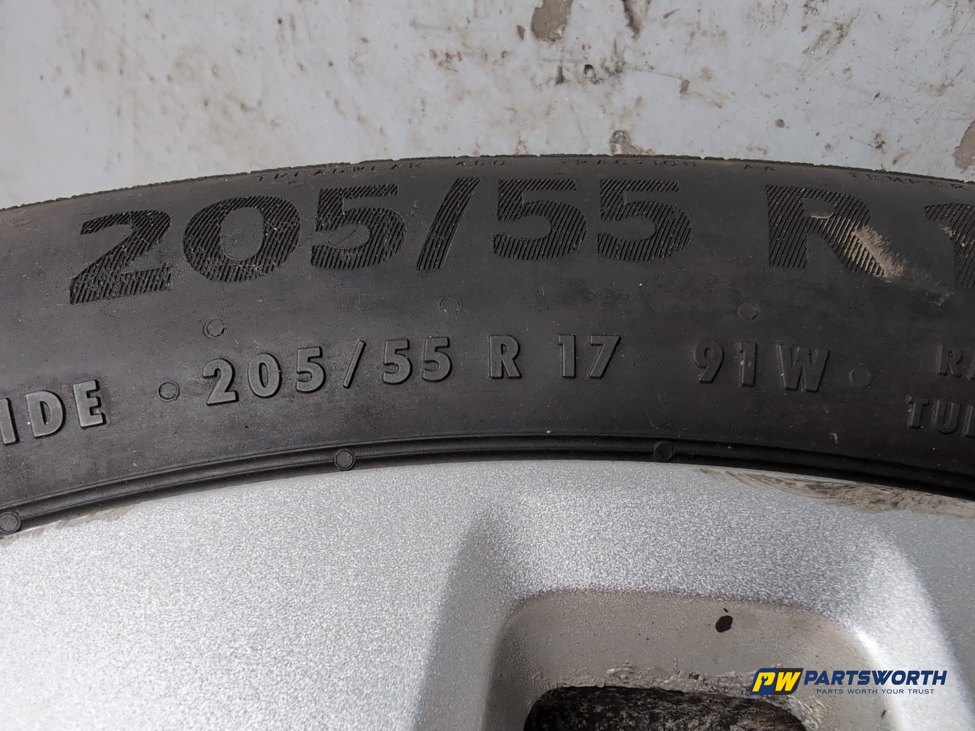 Wheel Road Alloy 6