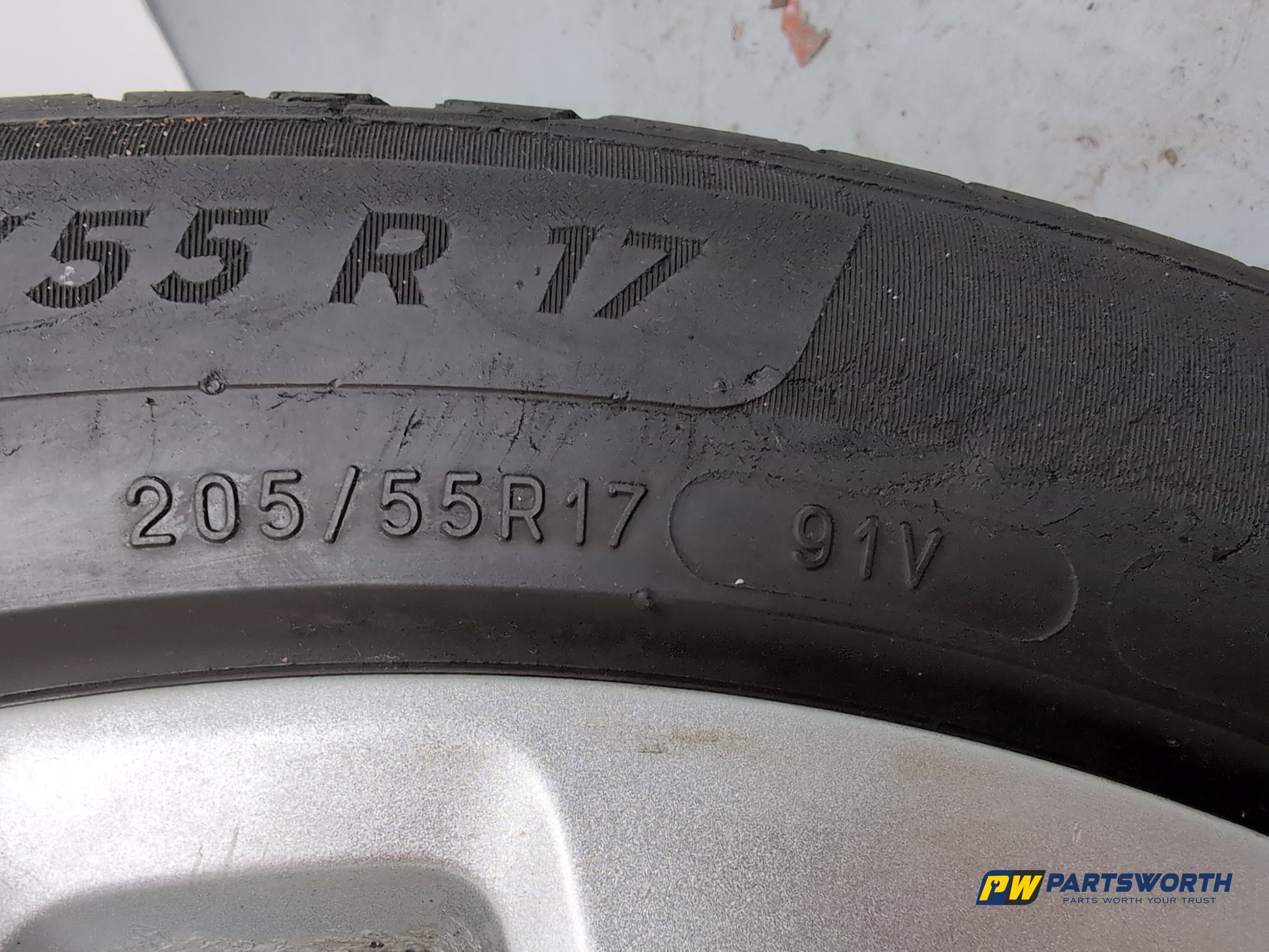 Wheel Road Alloy 6