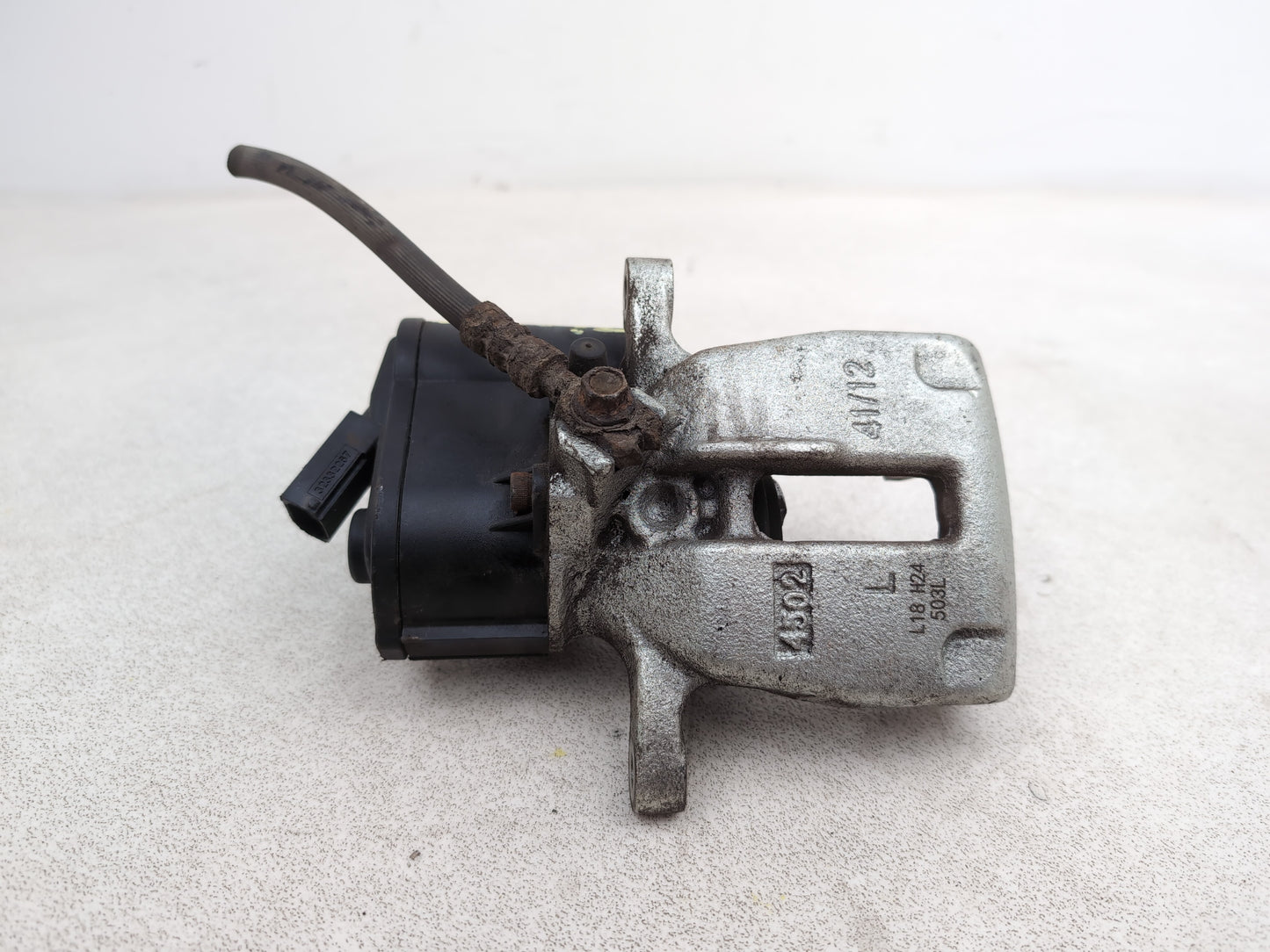 Brake Rear Caliper RH 2