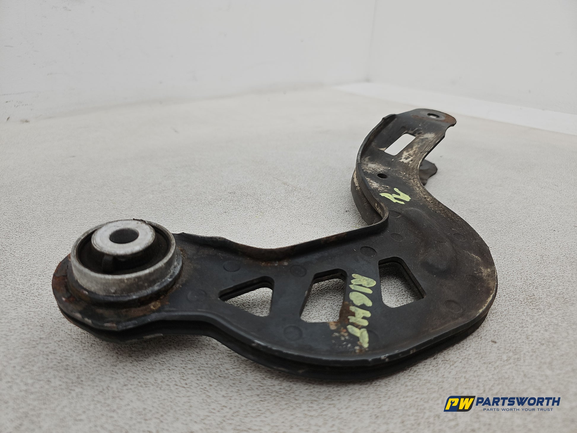 Suspension Arm Rear Wishbone RH 6
