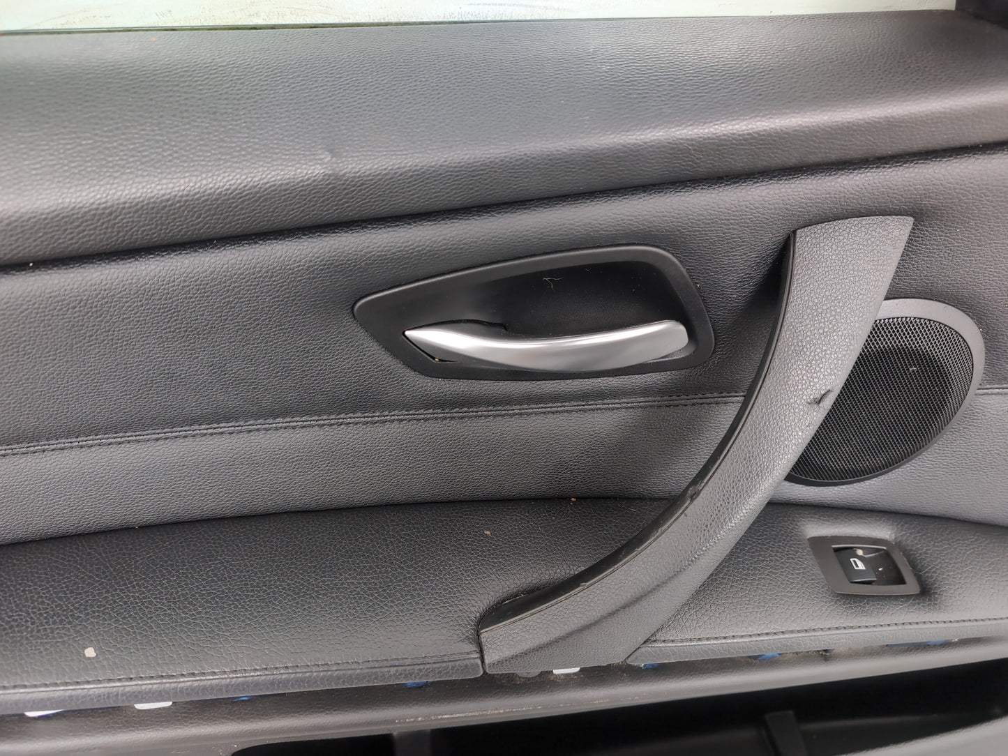 Door Front LH 12