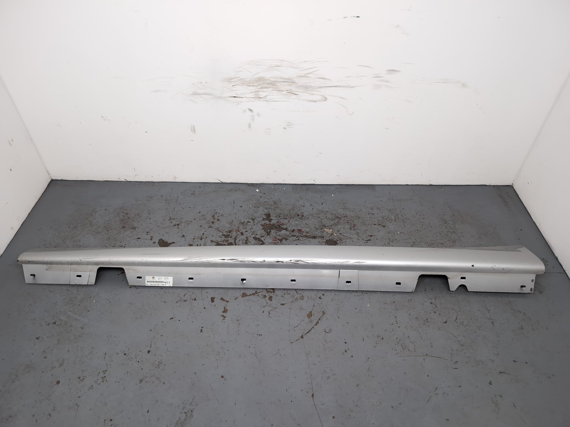 Side Skirt LH 8