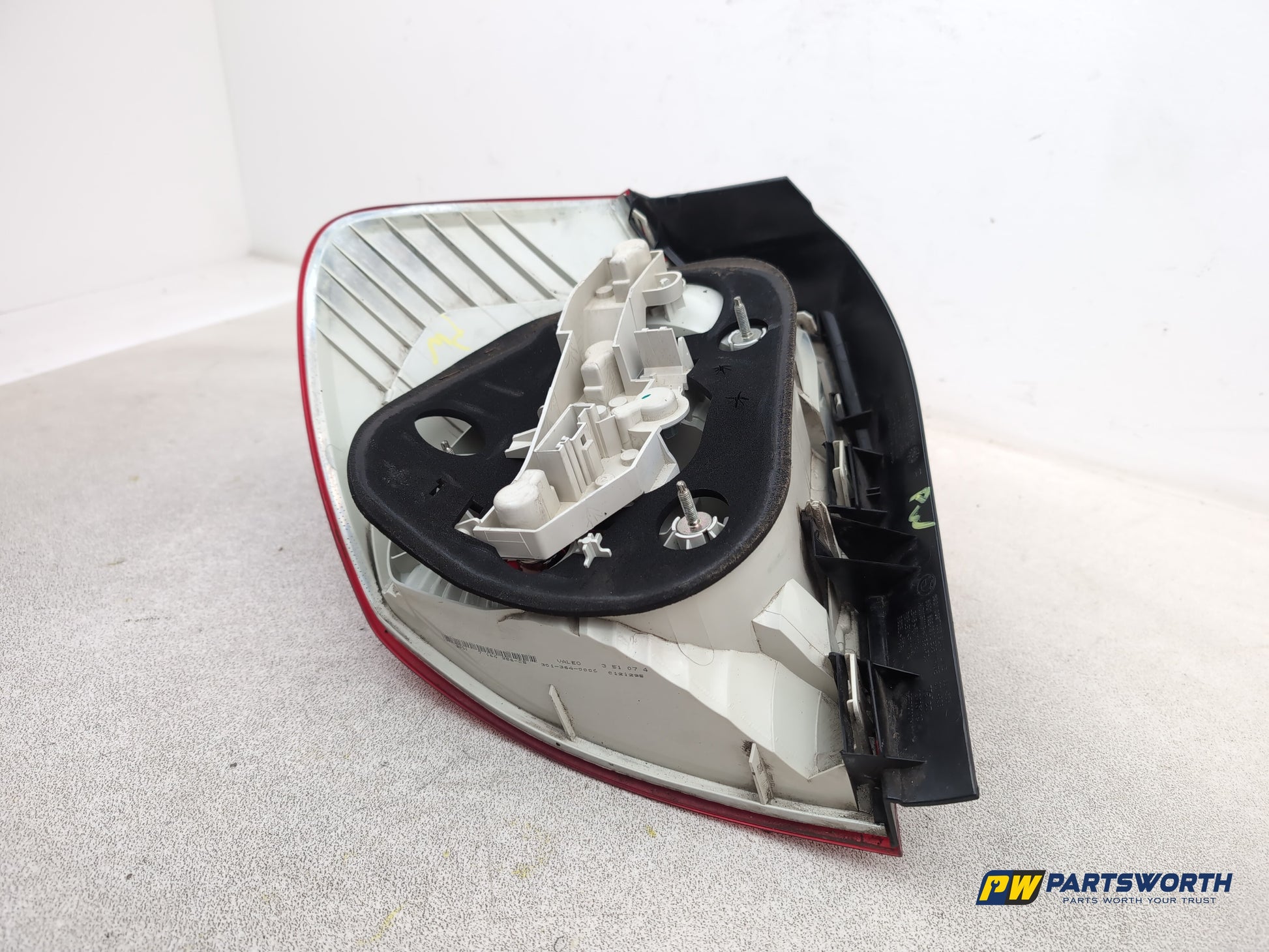 Lamp Assembly Rear RH 7