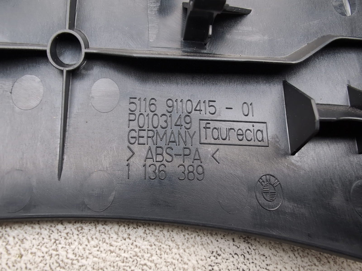 Centre Console Armrest 6