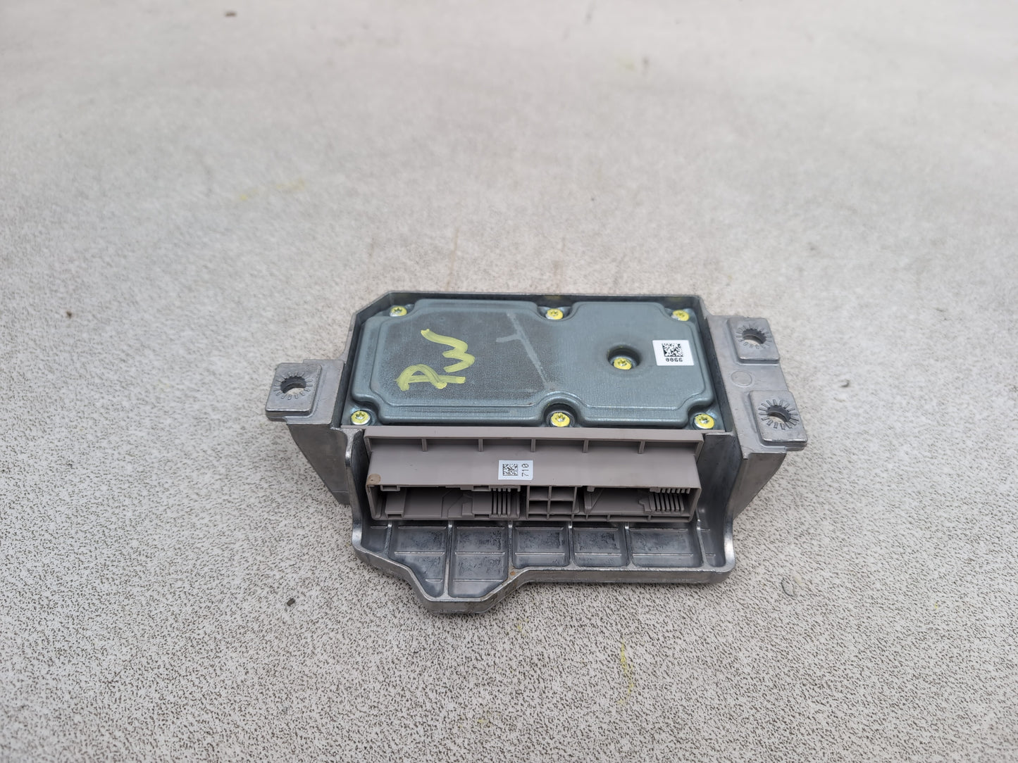 Airbag ECU 4