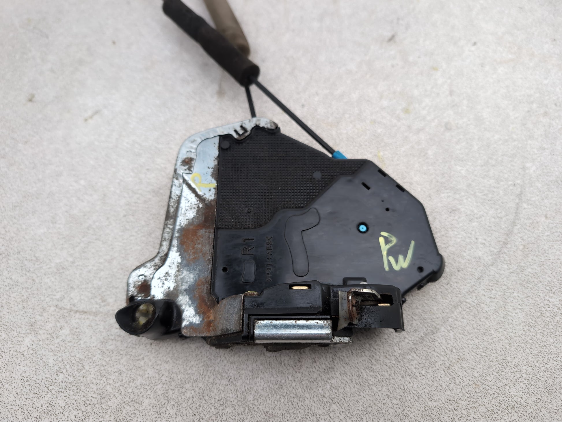 Door Lock Front RH 5