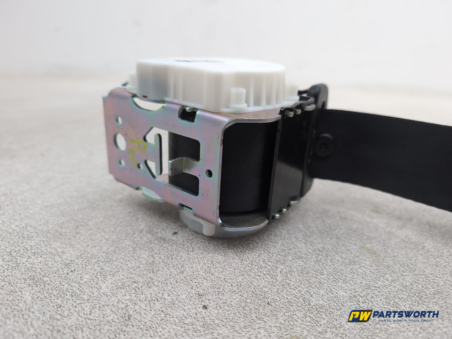 Seat Belt Rear RH 6