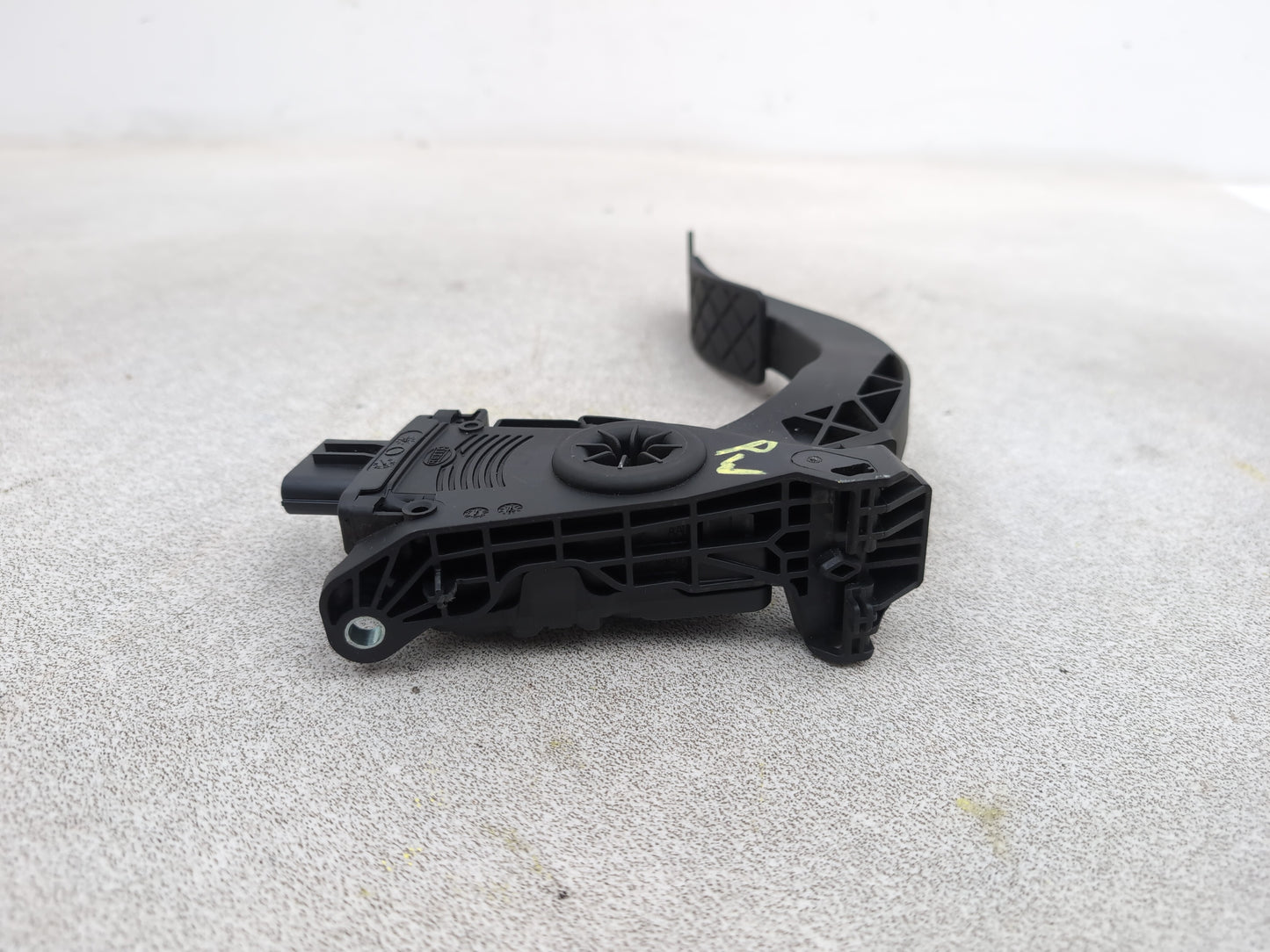 Pedal Throttle 6