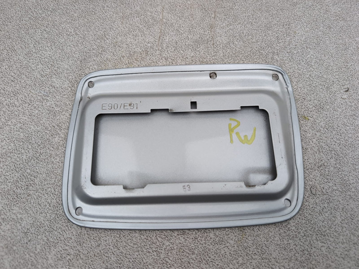 Fuel Filler Flap 6