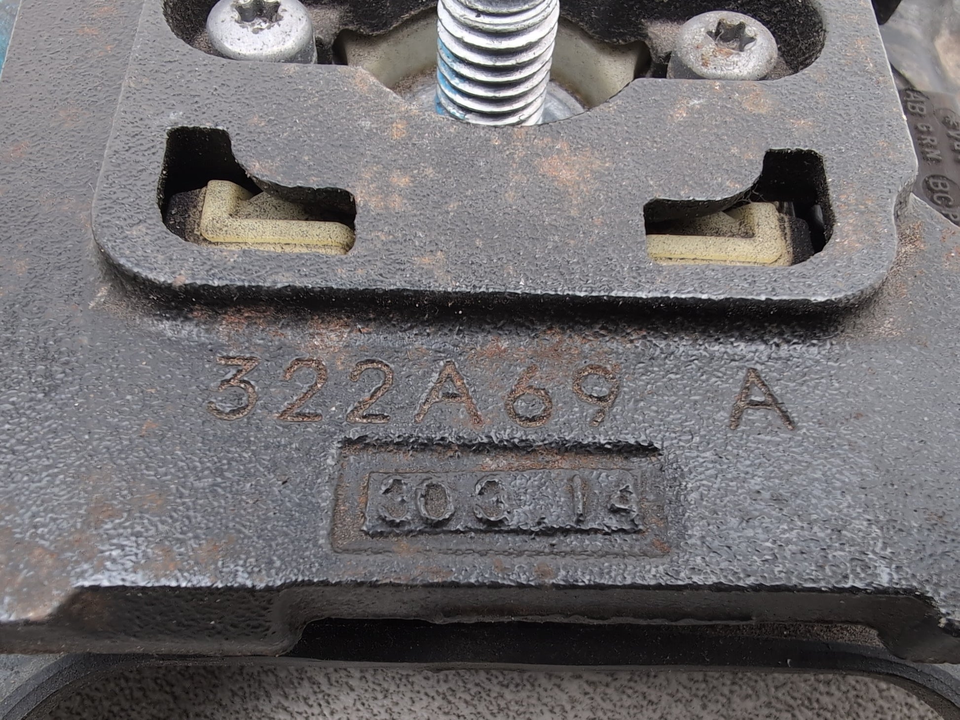 Set Of Engine Mounts LH + RH 6